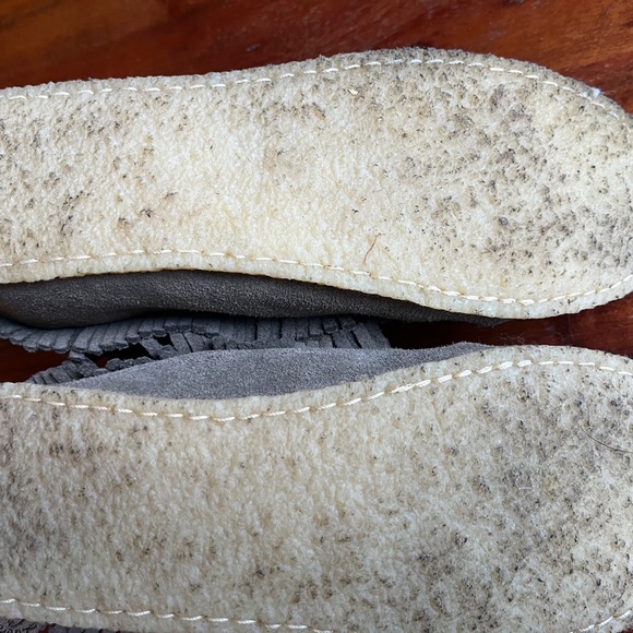 Laurentian Cheif moccasin booties - 5.5 - Picture 4 of 4